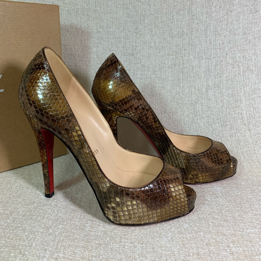 Christian Louboutin Very Prive Python Pumps 35.5 - image 3
